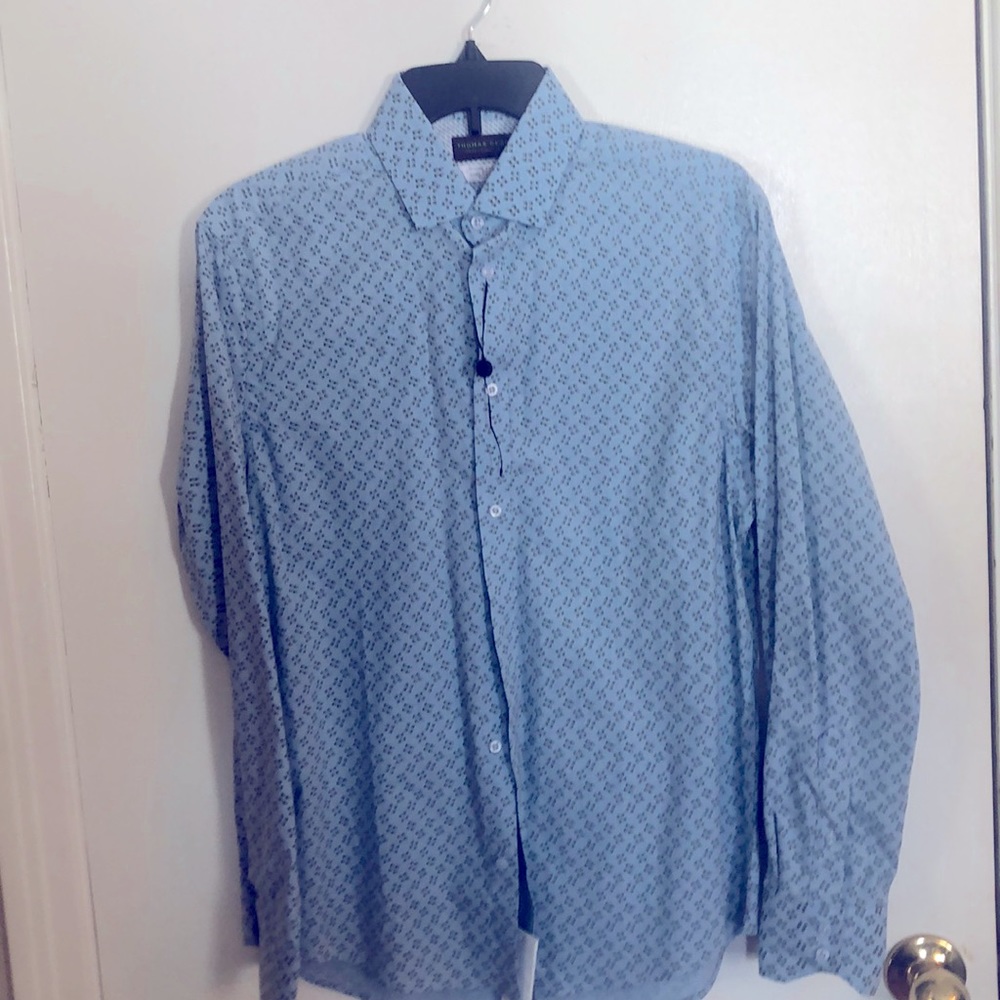 Men’s button down dress shirt